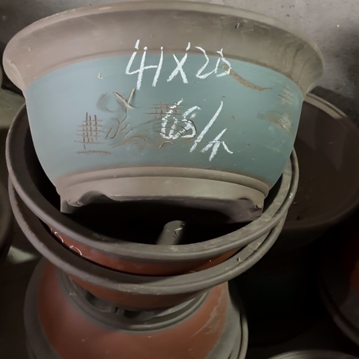 紫砂花盆88-2。   41-20。  