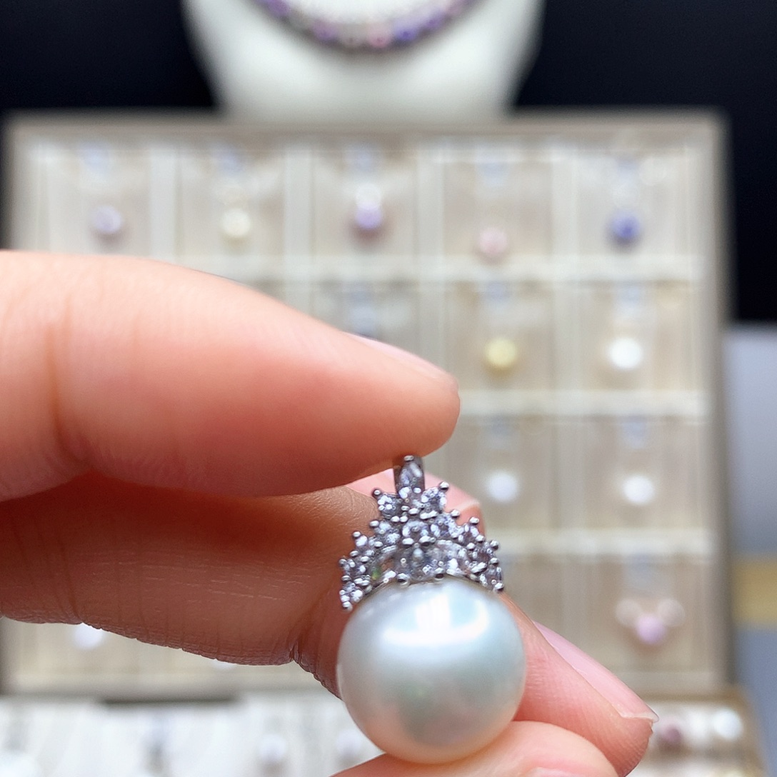 淡水珍珠颈饰合金