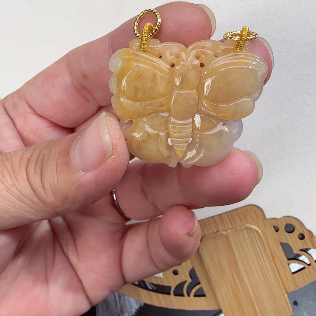 翡翠颈饰未镶嵌仿古