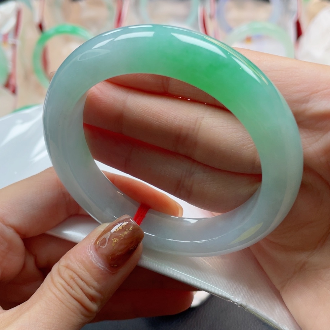 未镶嵌手镯翡翠55.8正圈 白底青 完美无瑕6号