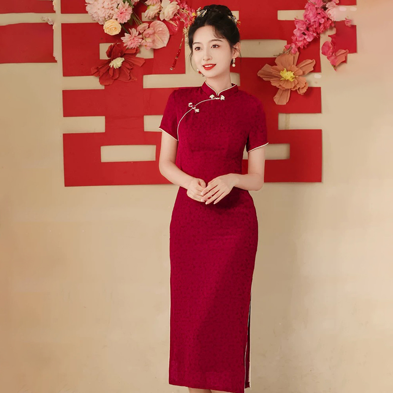 【喜鹊】旗袍敬酒服新娘夏季2025新款酒红色订婚礼服平时可穿日常