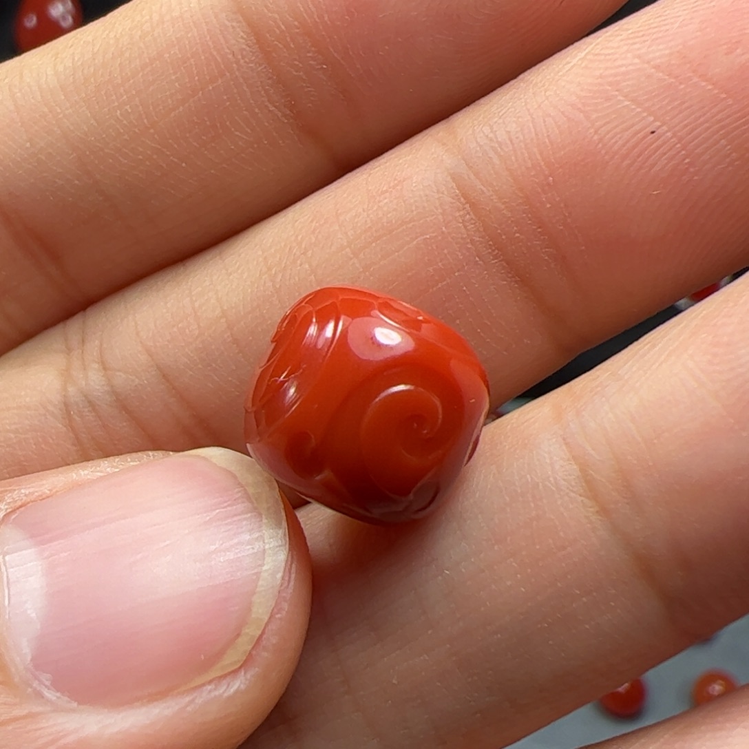 南红玛瑙珠子未镶嵌