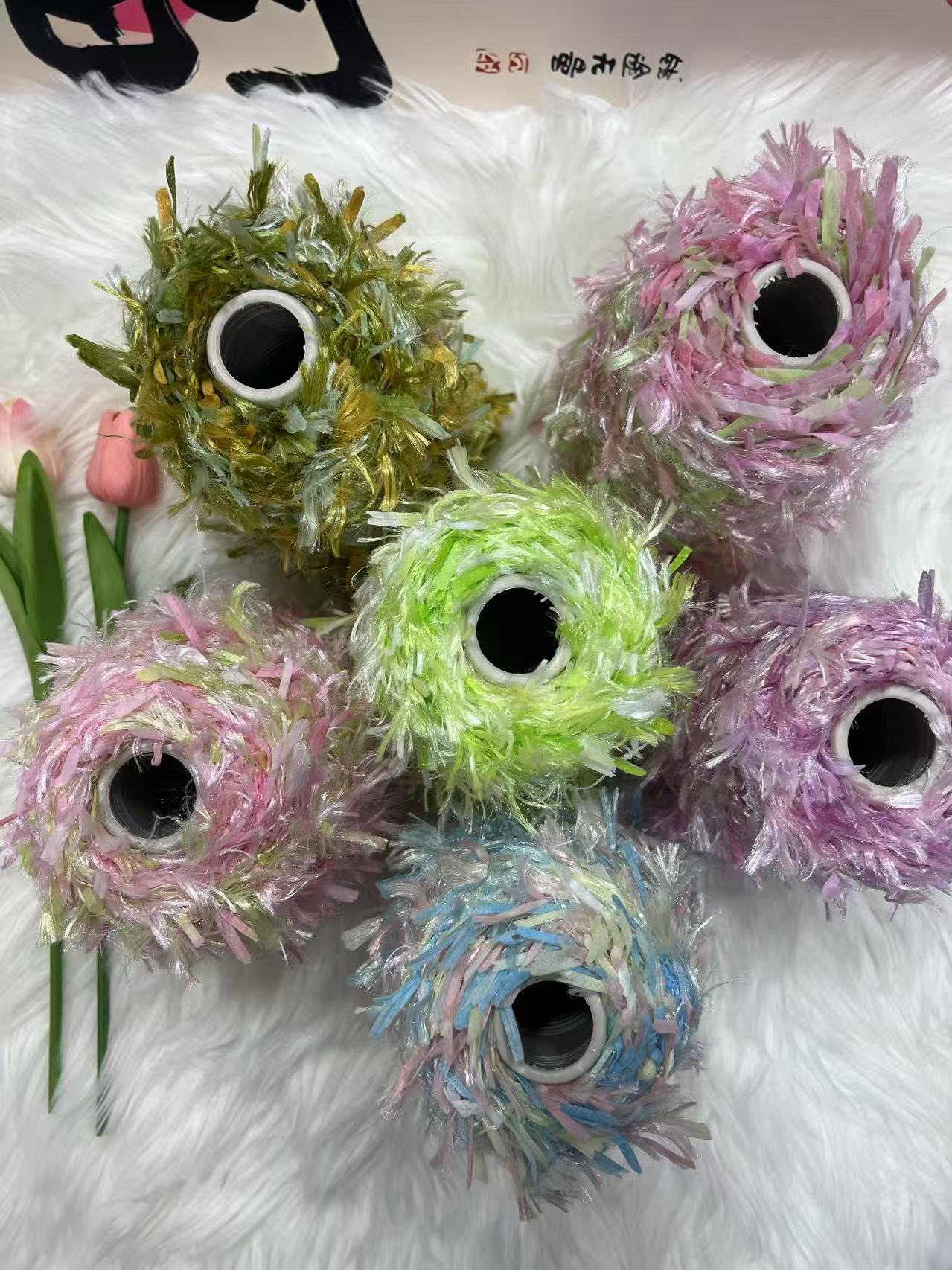 D八公分长毛仿雕手混线羽毛豆豆