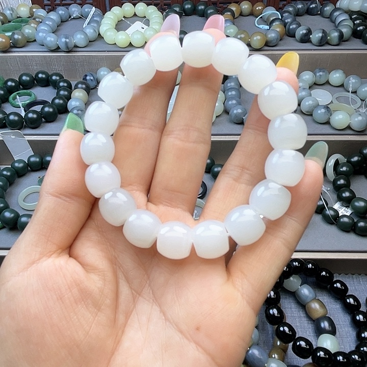 手链未镶嵌和田玉