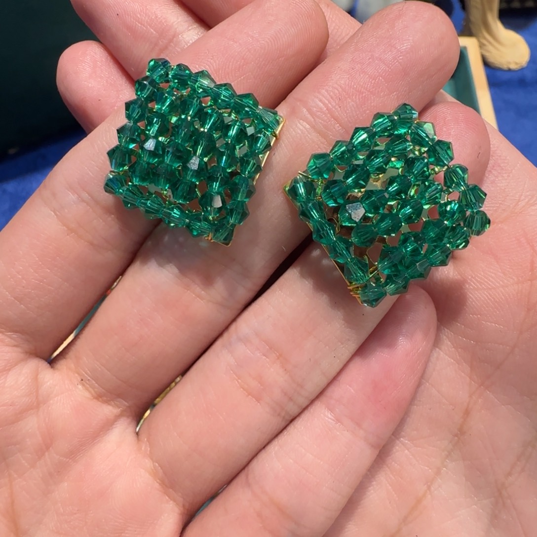 合成碳硅石非金属瑕疵