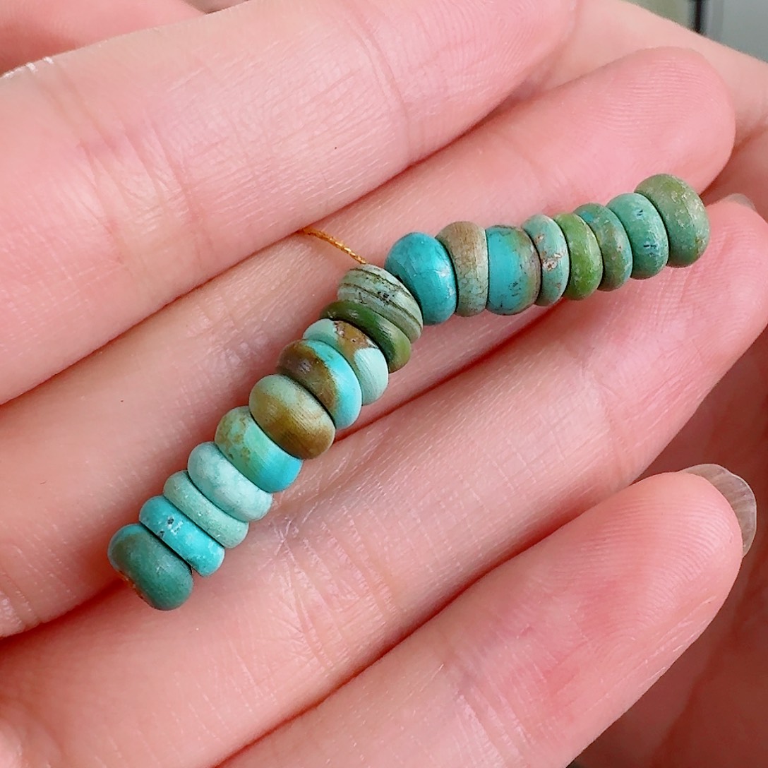 未镶嵌绿松石珠宝奇石