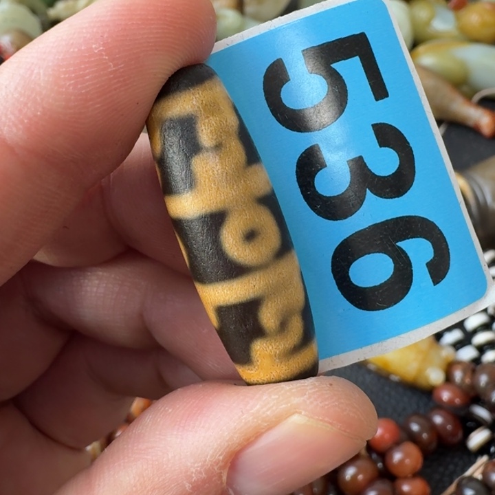 玛瑙/玉髓合金颈饰