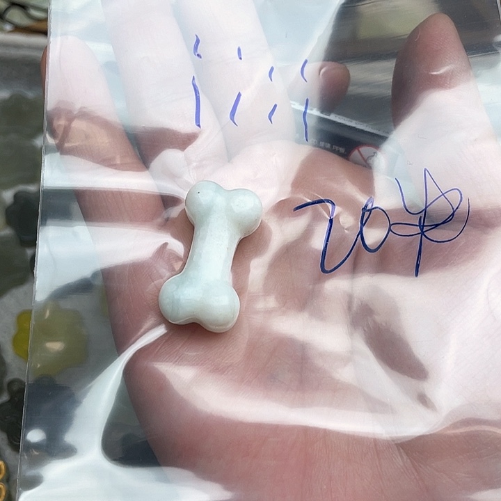 岫玉纯天然岫玉假一赔十未镶嵌