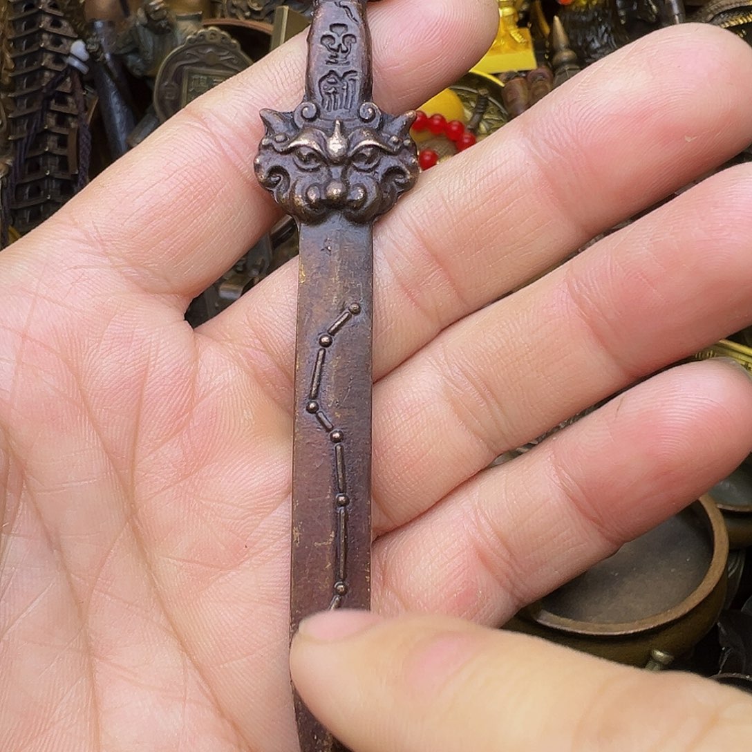 精品铜器，精美文玩