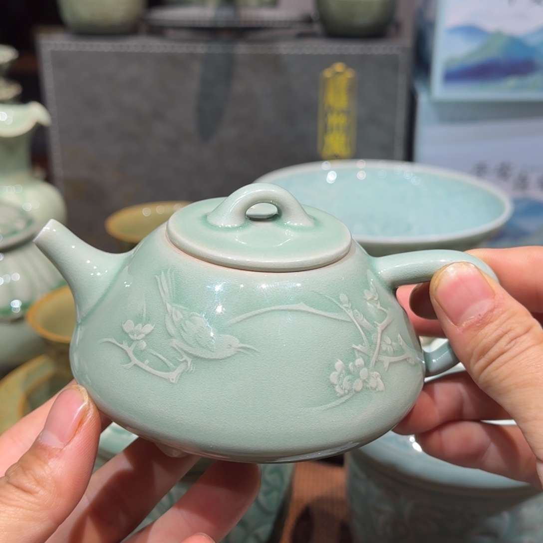 微瑕喜上眉梢茶壶