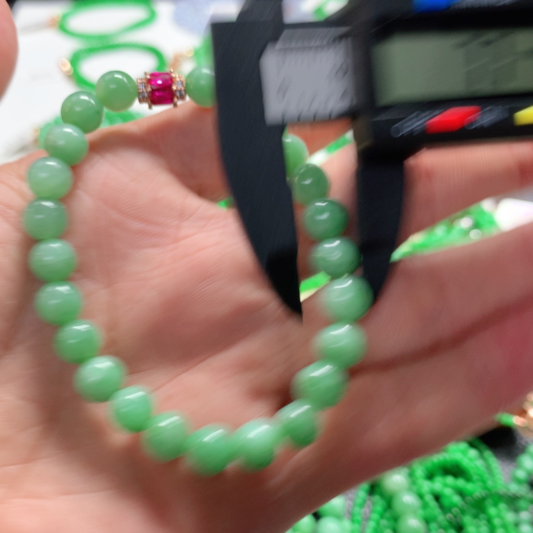 翡翠未镶嵌手链翡翠