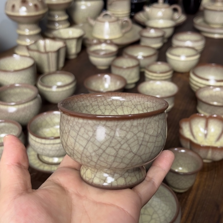 蒋加宝 传世哥窑 京墨杯