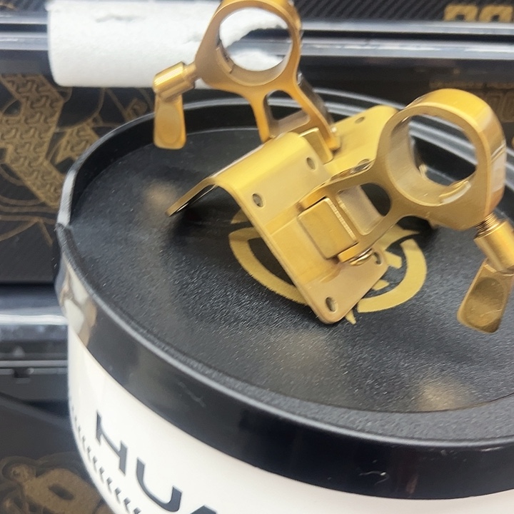 T***哥不锈钢3000黑➕海风拉丝金加厚五件套新➕花喜食盒➕保煌坐垫