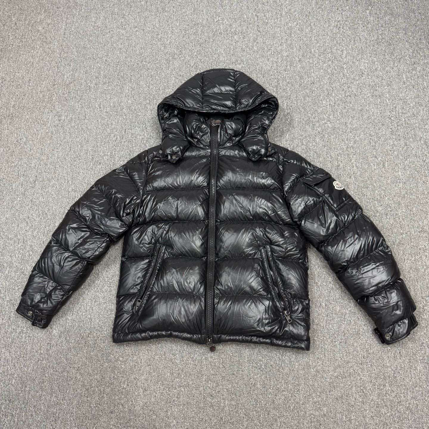 99新 MONCLER 15855757 Moncler蒙口 黑色maya羽绒服外套 2码99新
