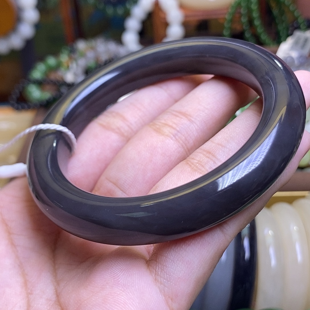 和田玉未镶嵌颈饰浓烟紫葡萄紫59老矿料手镯