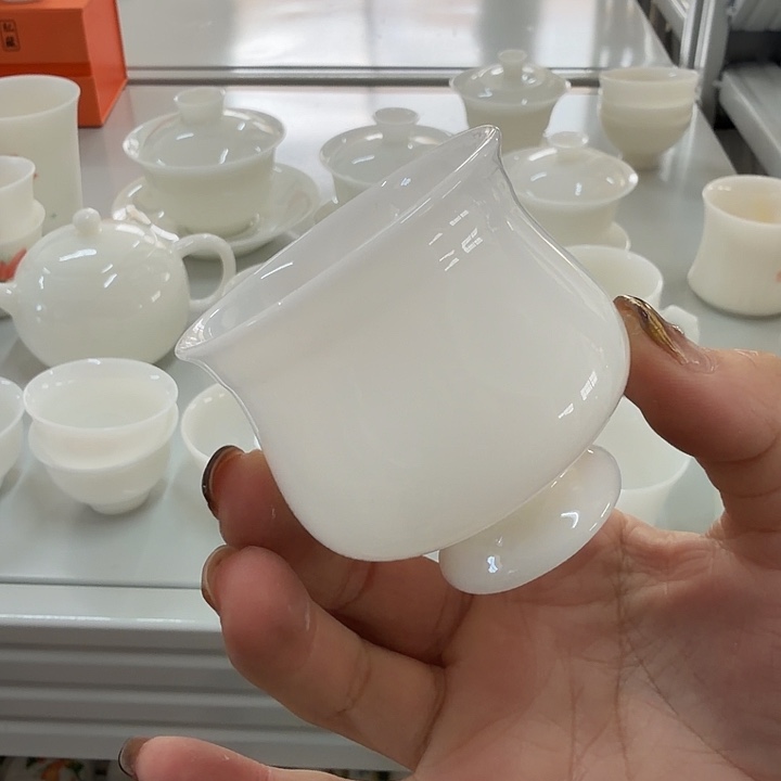 璞玉主人杯高脚杯60cc