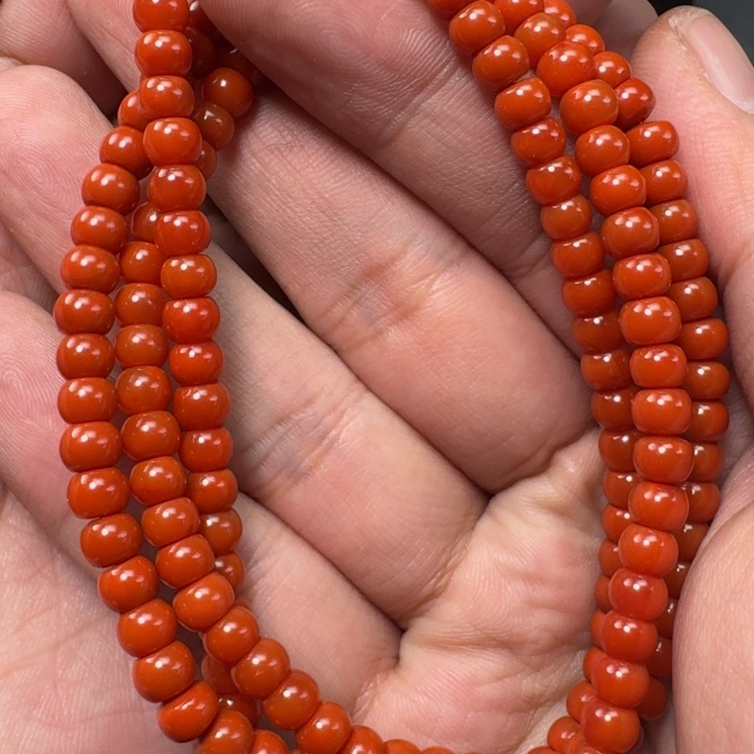 南红玛瑙未镶嵌柿子红老型长链5.5mm熊*