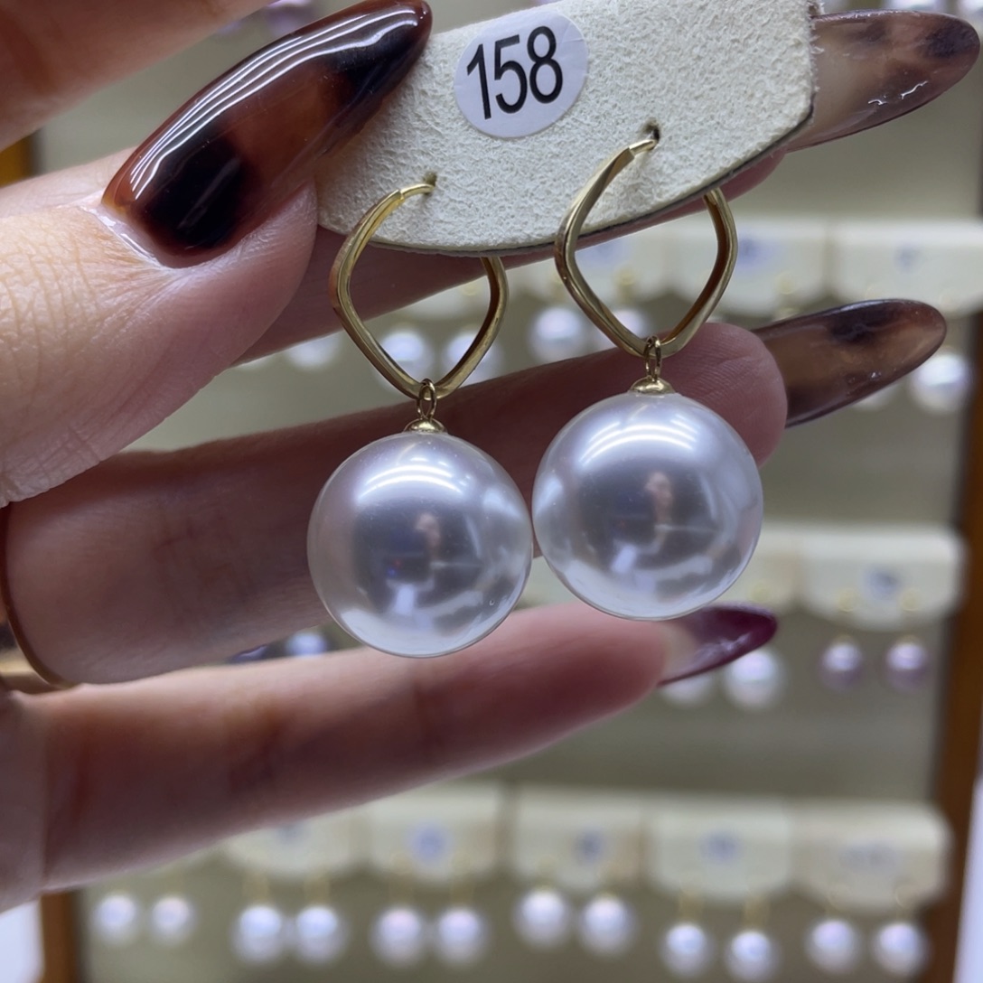 淡水珍珠耳饰18K金镶嵌