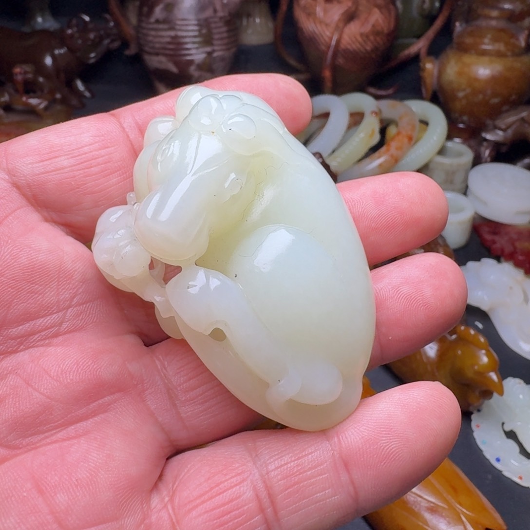 和田玉挂件未镶嵌