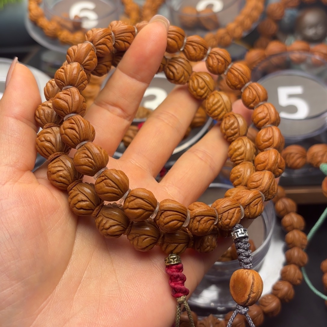 大****吊坠桃核野生红莲13➕野生玉龙脊13