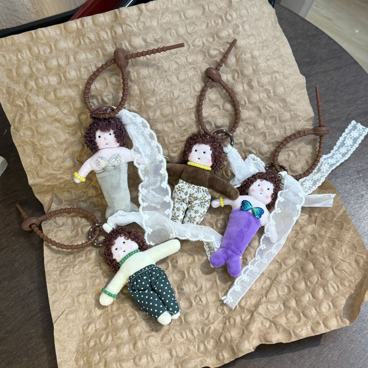 美人鱼娃娃甜美碎花蕾丝钥匙挂架