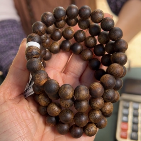 沉香手串红土乌身沉水浮9克卡1.0多样性发1条