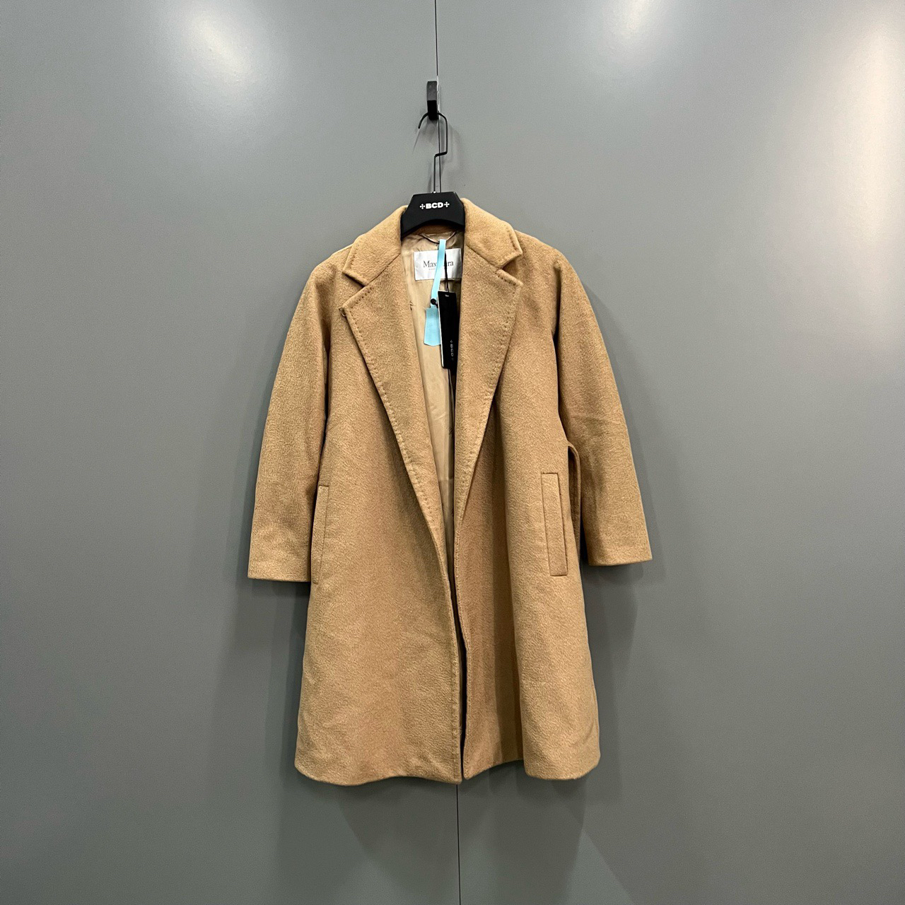 MaxMara 麦丝玛拉 卡其色大衣 34码/95新/20000/无配件 fg207340