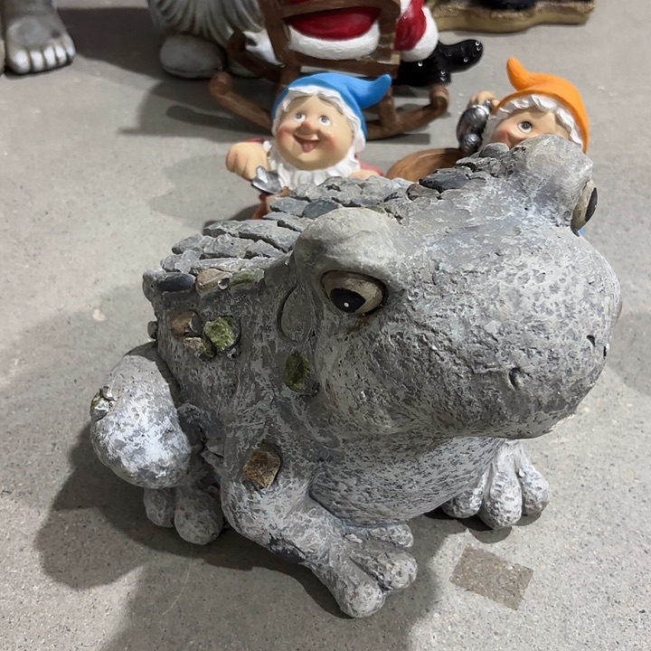 瓷片样品哟哟呀样品哟金蟾