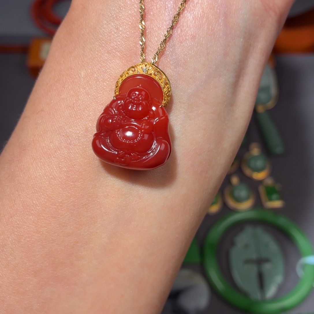 南红玛瑙18K金镶嵌颈饰