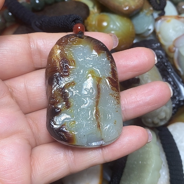 和田玉未镶嵌挂件