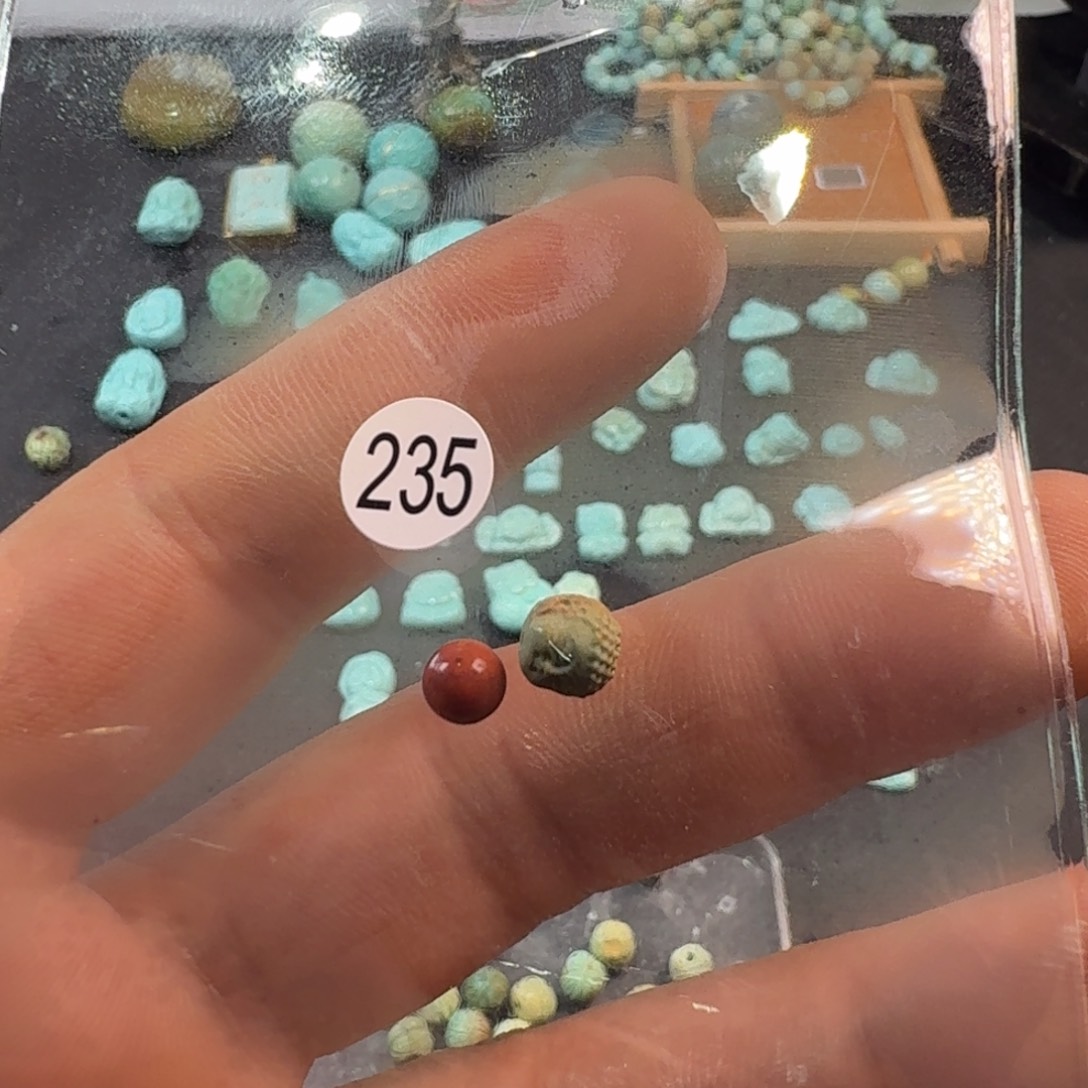 南红玛瑙未镶嵌珠宝奇石