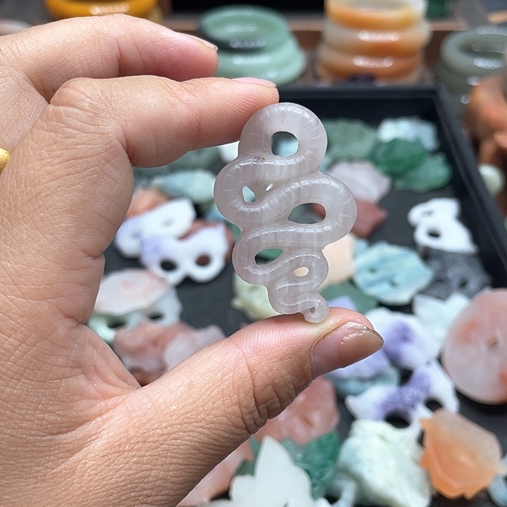 石英质玉手镯合金