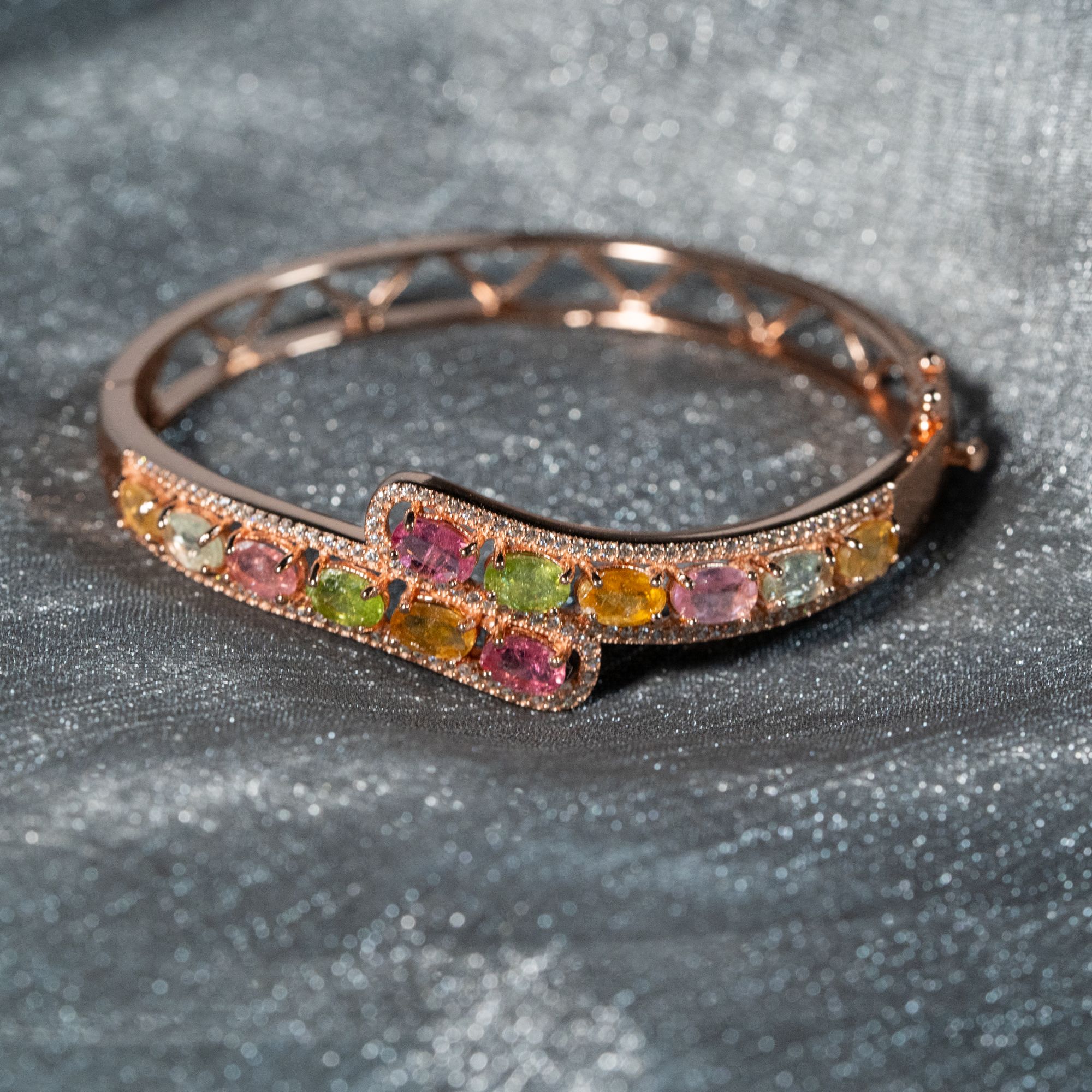 50418-GSDCP16轻奢碧玺手镯气质时尚开口镯