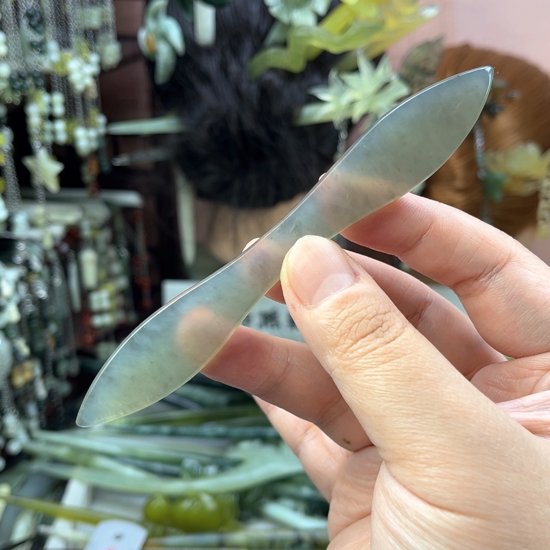 蛇纹石玉发饰未镶嵌长度13厘米左右
