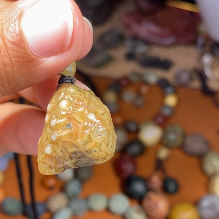 玛瑙/玉髓珠宝半成品未镶嵌若*