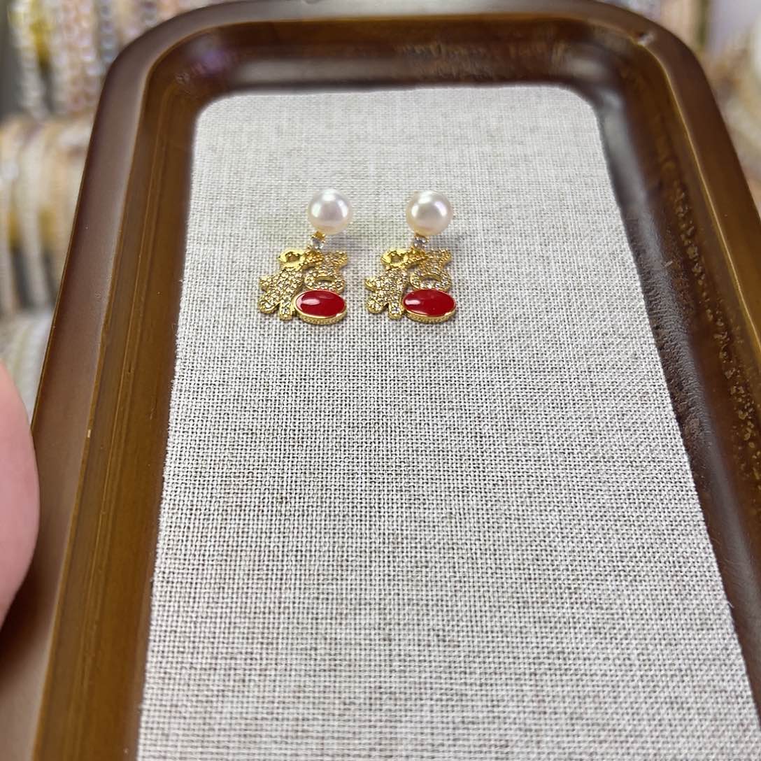 钛钢淡水珍珠手绳