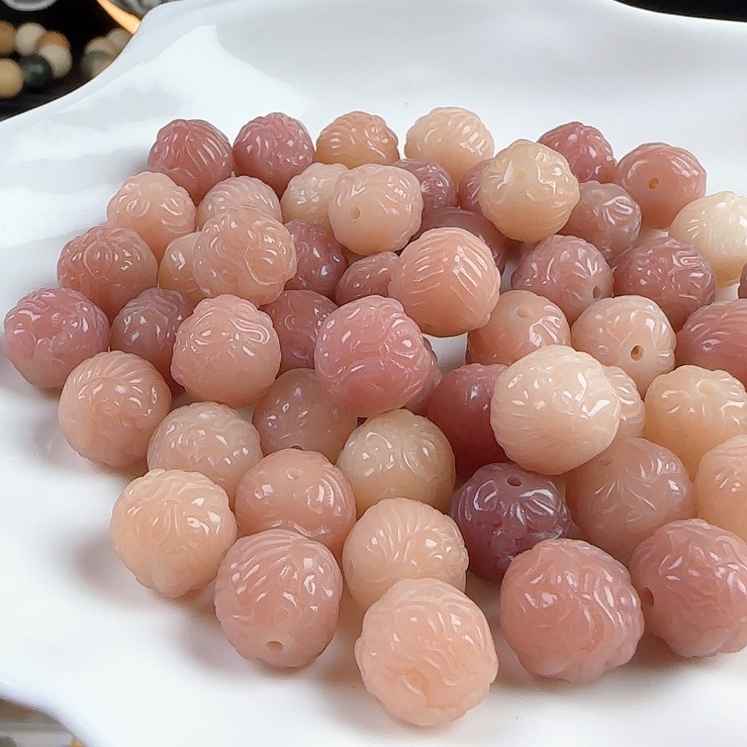 菩提根/象牙果吊坠卡12粉色冰种料抱球貔貅20颗