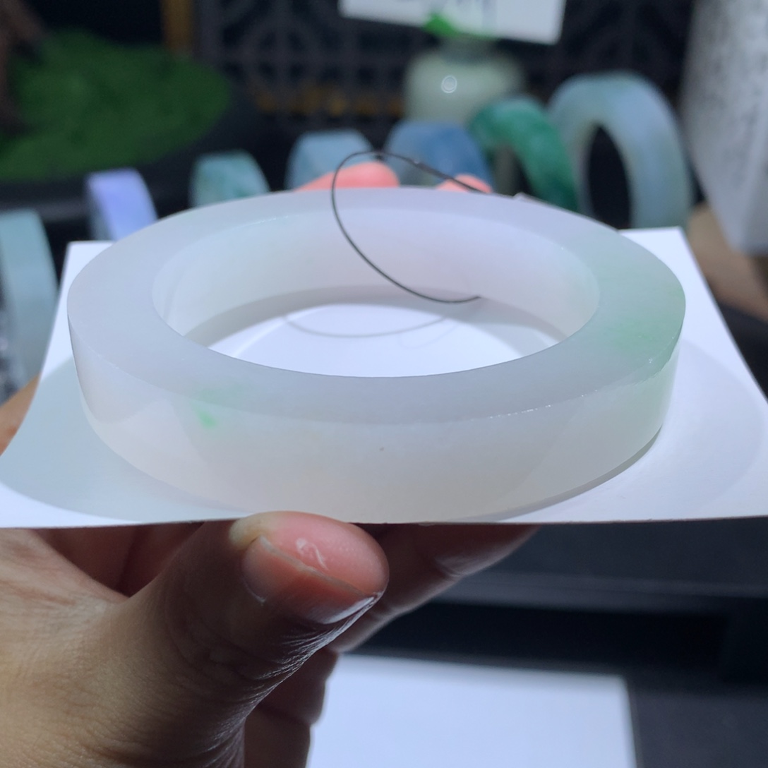 定制翡翠手镯未镶嵌