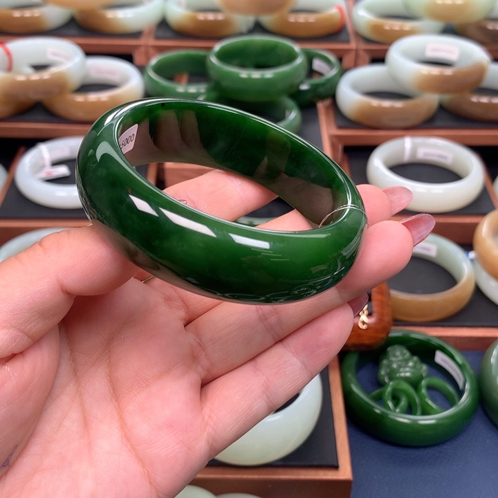 和田玉（碧玉）6061圈口未镶嵌