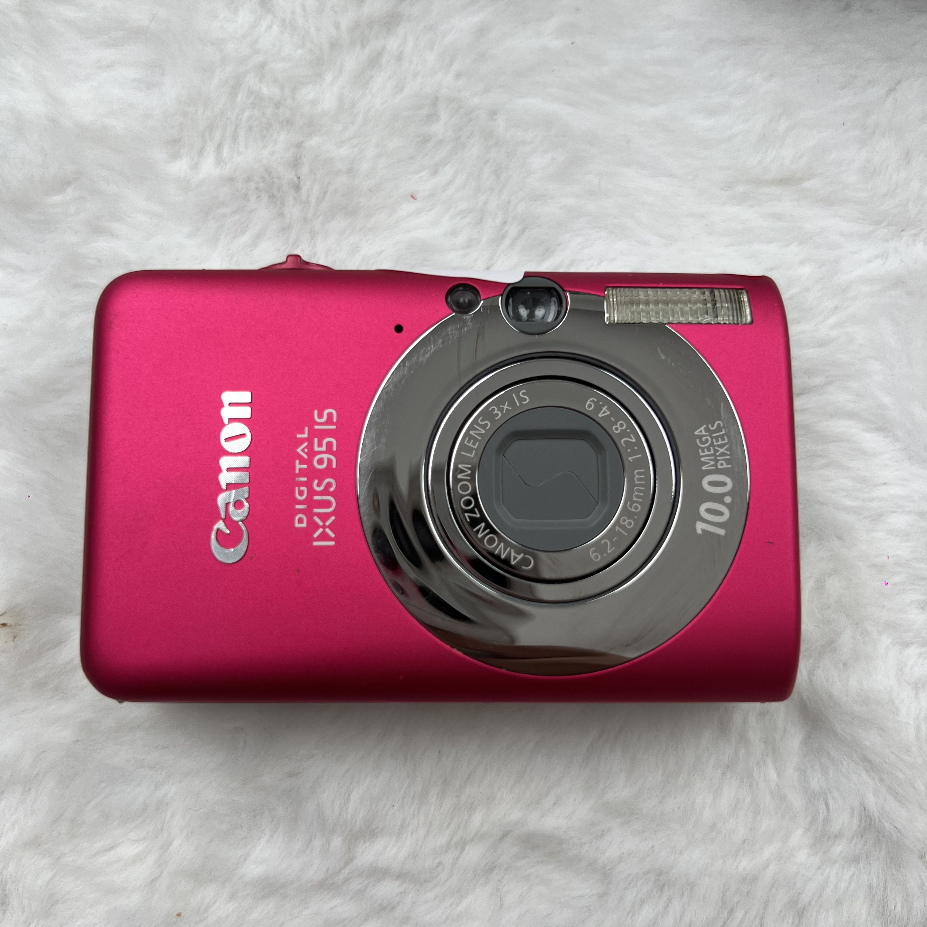 95新 Canon/佳能  ixus95枚红色沈月同款1000万像素3倍光学变焦