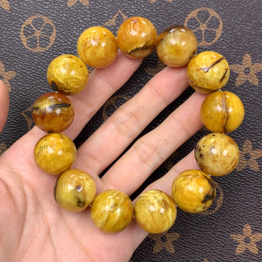琥珀未镶嵌珠宝奇石