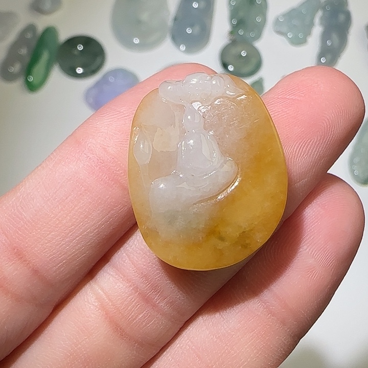 翡翠未镶嵌颈饰翡翠