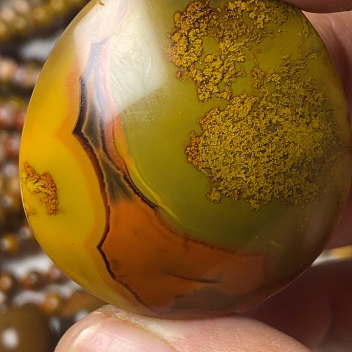 许***产玛瑙/玉髓合金颈饰