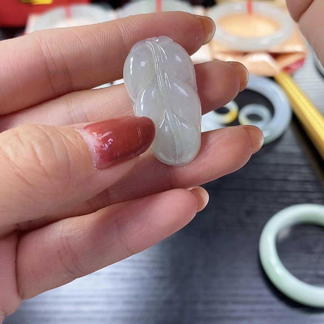 翡翠颈饰未镶嵌～**～天然翡翠