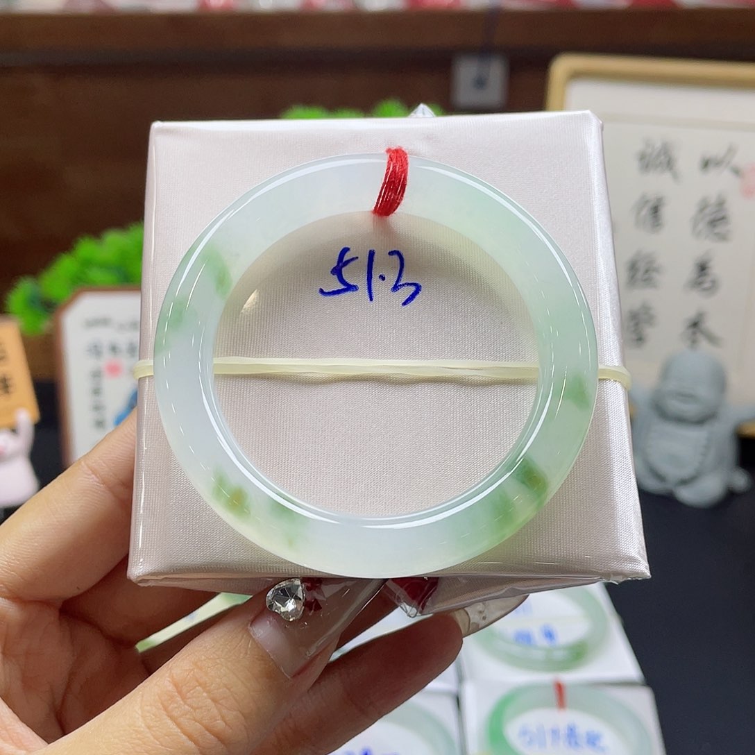 翡翠手镯未镶嵌19 号链接