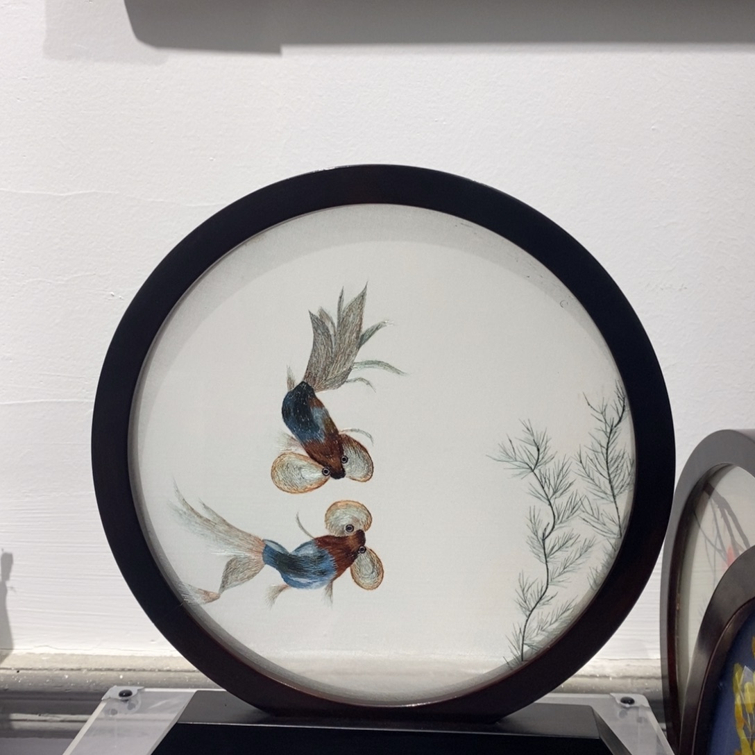 刺绣纯手工苏绣—金鱼1