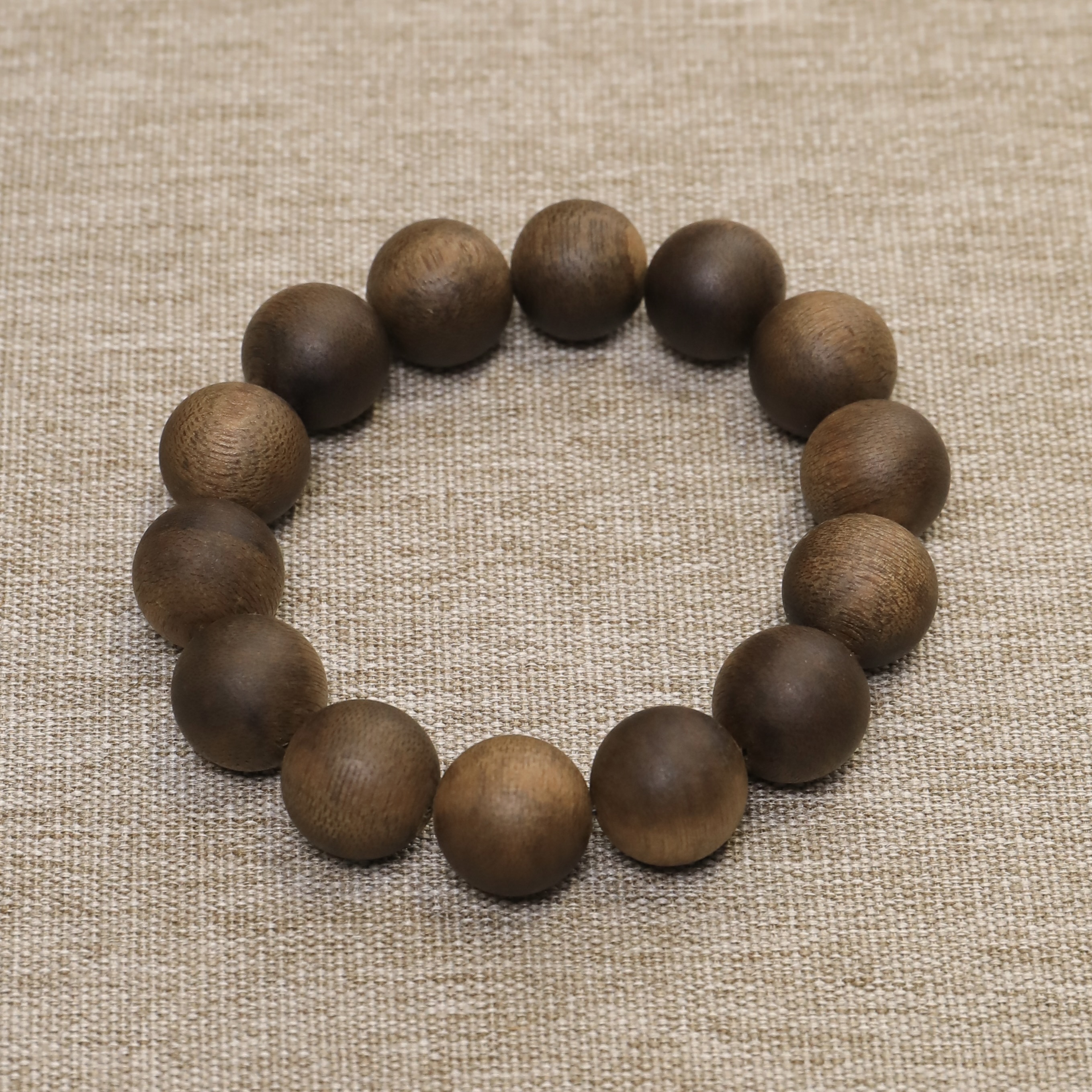 沉香天然越南芽庄白奇楠1.6单圈 多样性发货