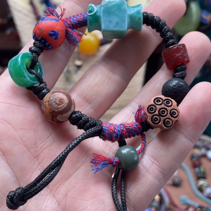 玛瑙/玉髓颈饰未镶嵌