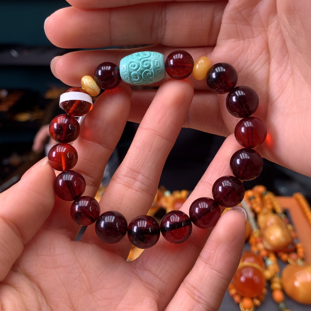 琥珀未镶嵌手串微瑕