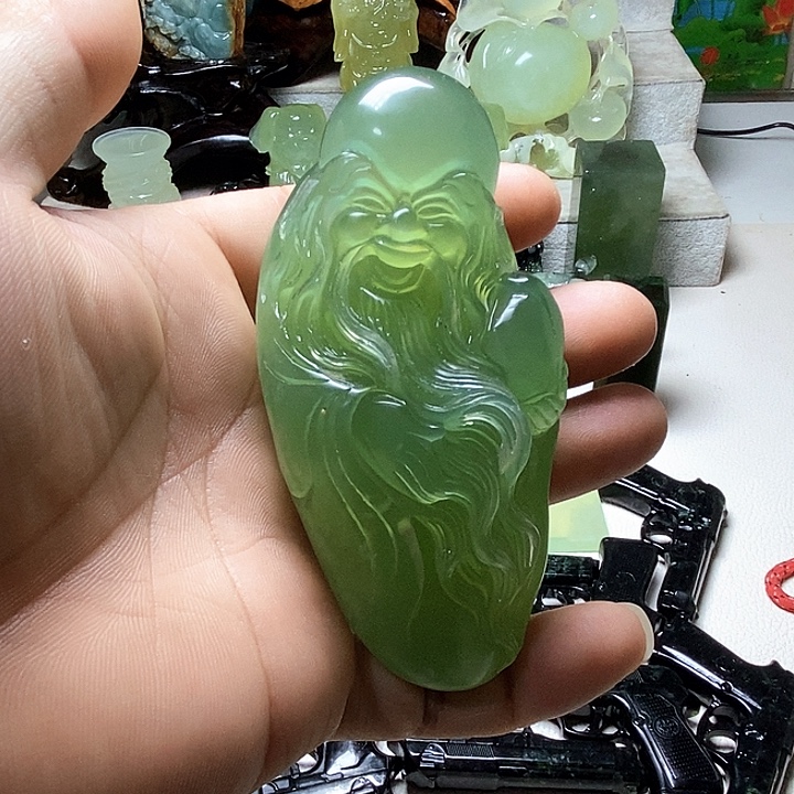 绿泥石云母质玉（岫岩玉）未镶嵌手把件